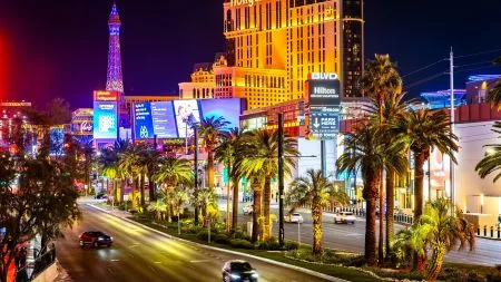 Las Vegas: Genehmigung für bis zu 8000 autonome Taxis
