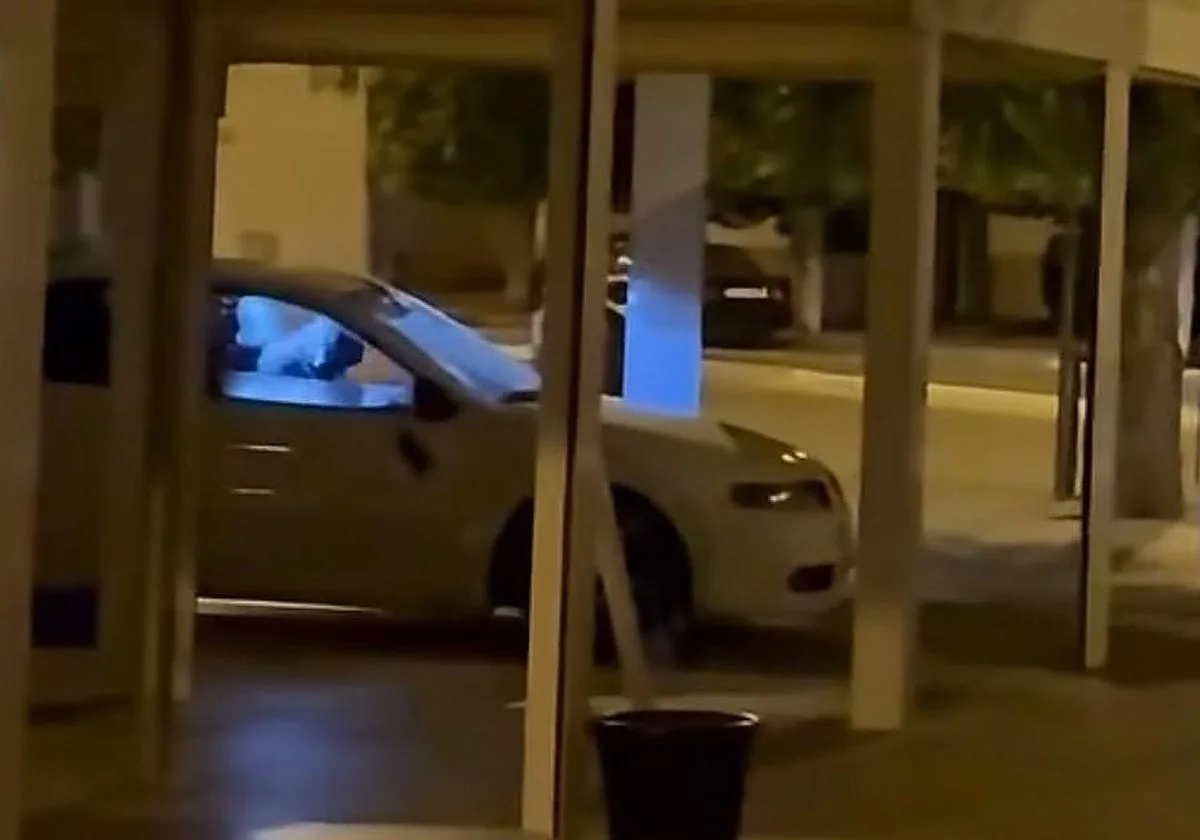 Roban con alunizaje en un negocio de Los Palacios ante la incredulidad de los testigos