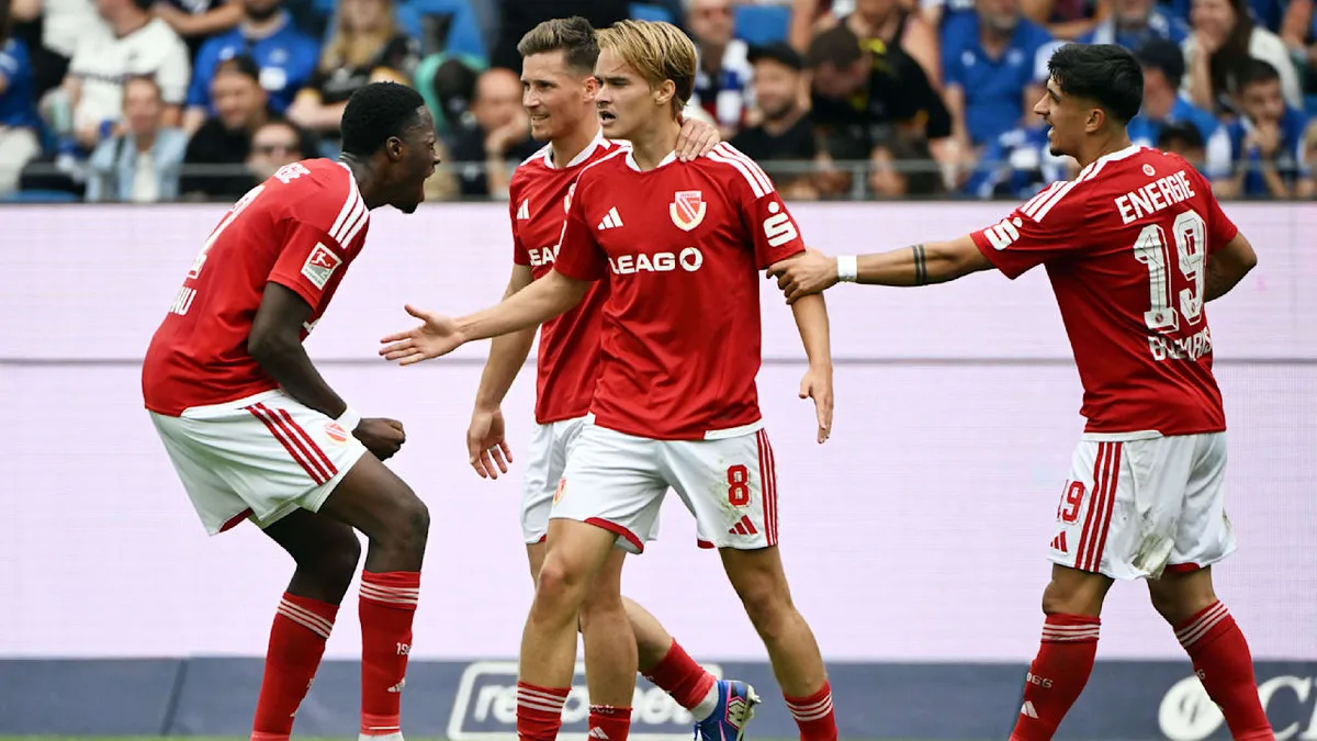 Energie 3:0 beim KSC - Erst VAR-Wirbel, dann Auswärtssieg