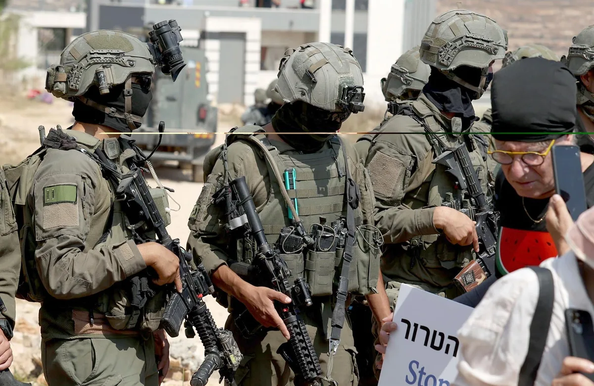 Detenido un palestino tras un apuñalamiento "terrorista" a un colono en Cisjordania