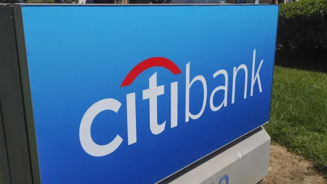 BFA abre conta em dólares no Citibank e faz história em Angola