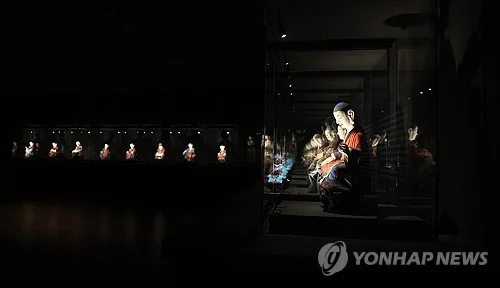 흰 수염 노인을 중년으로…도난 아픔 딛고 22년 만에 모인 나한(종합)