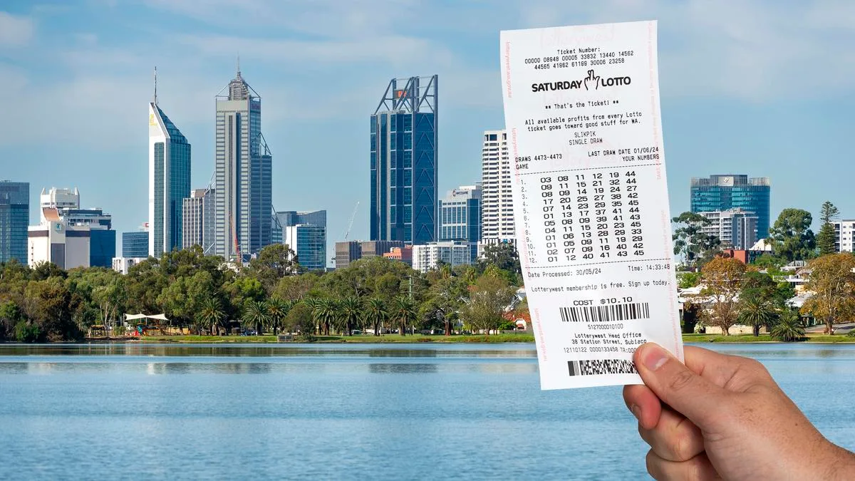 Lotto: Perth mum’s trip to hair salon takes unexpected turn after discovering she’s won $125k scratchie prize