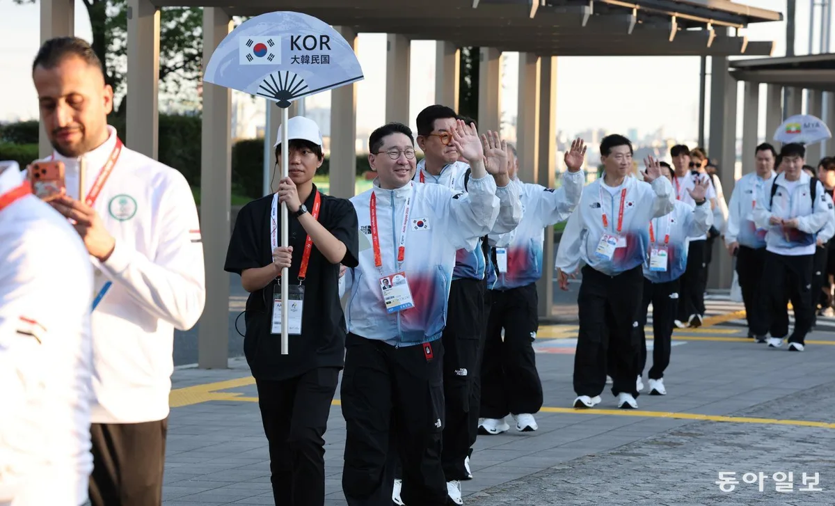 한국 선수단, ‘결전의 땅’ 日나고야 입성…金 40~45개, 3위 수성 목표