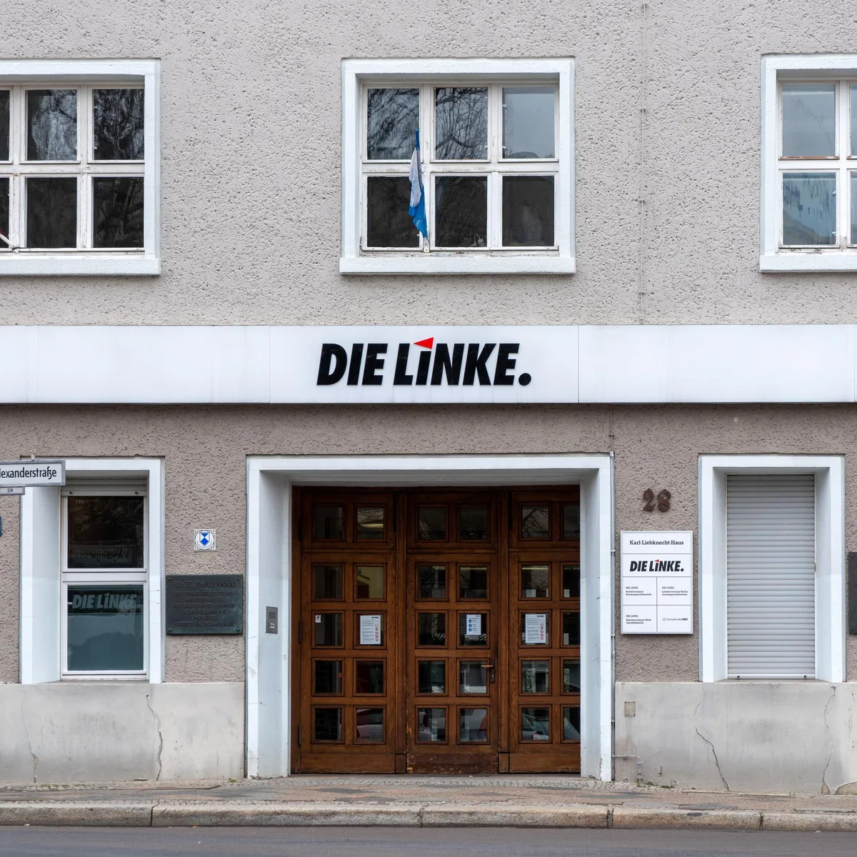 Berlin - Wahlkämpfer bei Haustüreinsatz geschlagen