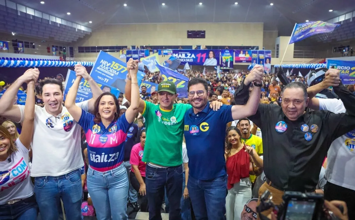 Manoel Moraes e Ney Amorim mobiliza multidão em apoio a Mailza