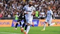 Neymar debocha de Thiago Mendes após vitória do Santos: “Soberba”