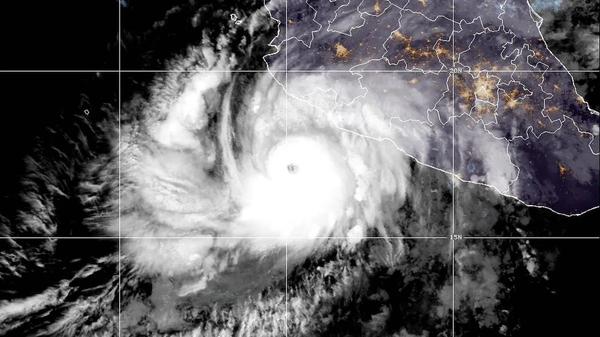 Category 4 Hurricane Simon barrels toward Mexico