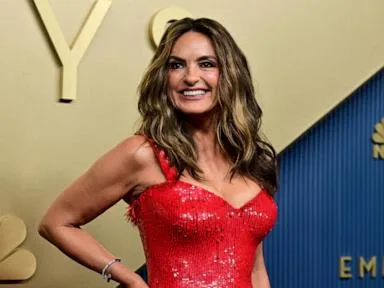 Emmys live updates: Stars hit the red carpet