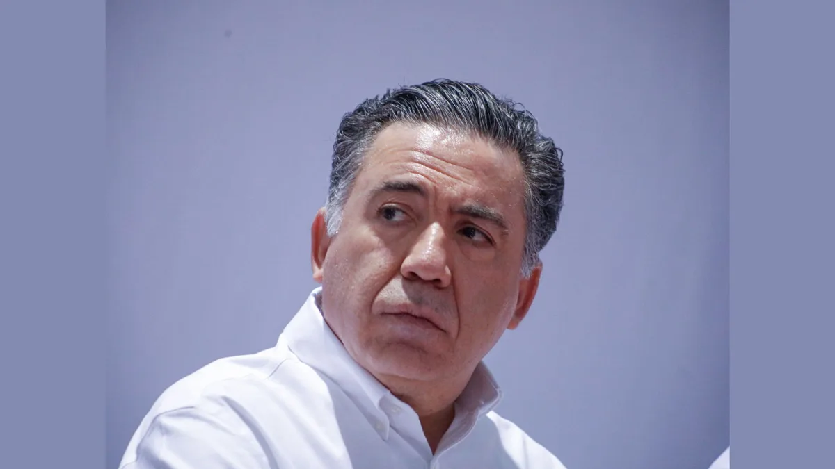 Inzunza, de prócer a apestado