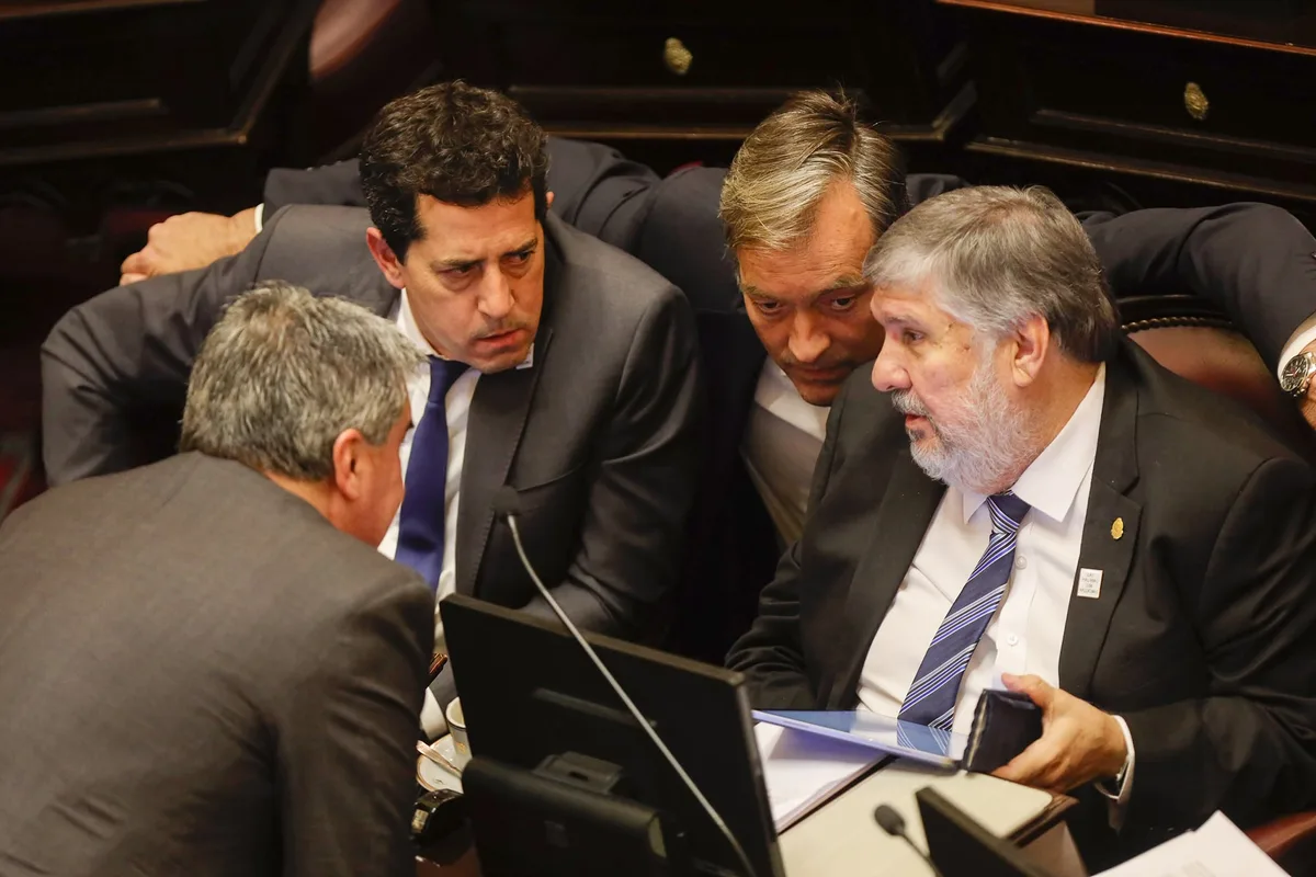 El kirchnerismo respaldó a un juez que viajó a Lago Escondido y puso en pausa la doctrina del “lawfare”