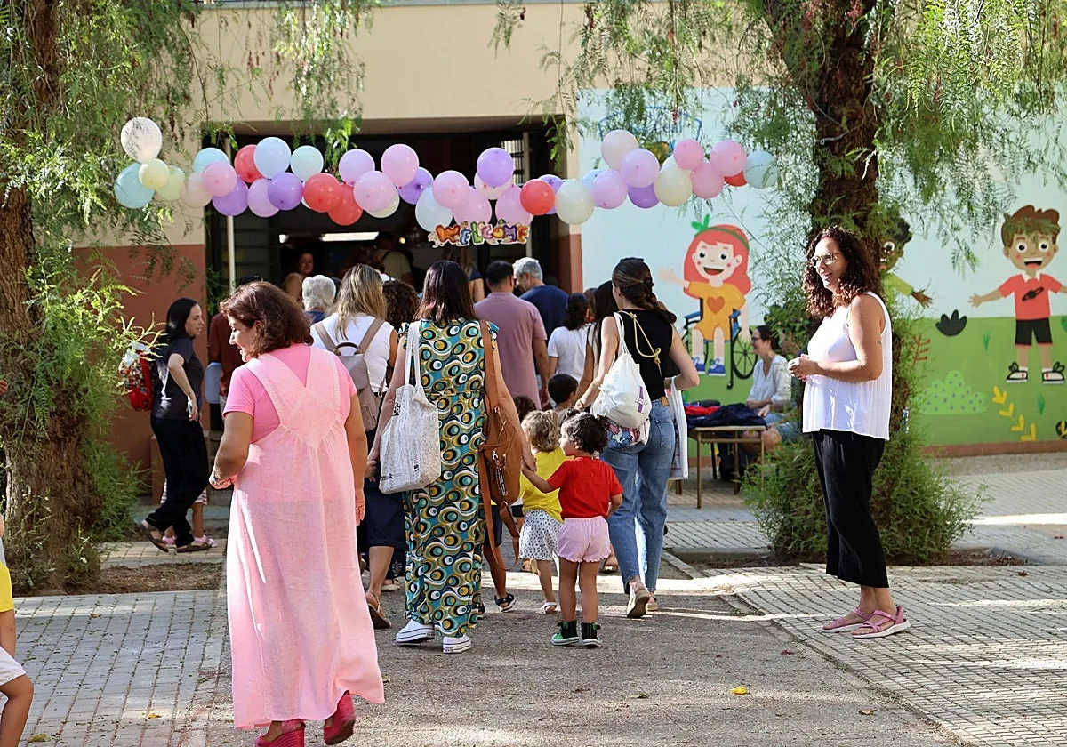 Sevilla pierde casi 29.000 alumnos en los últimos cinco años