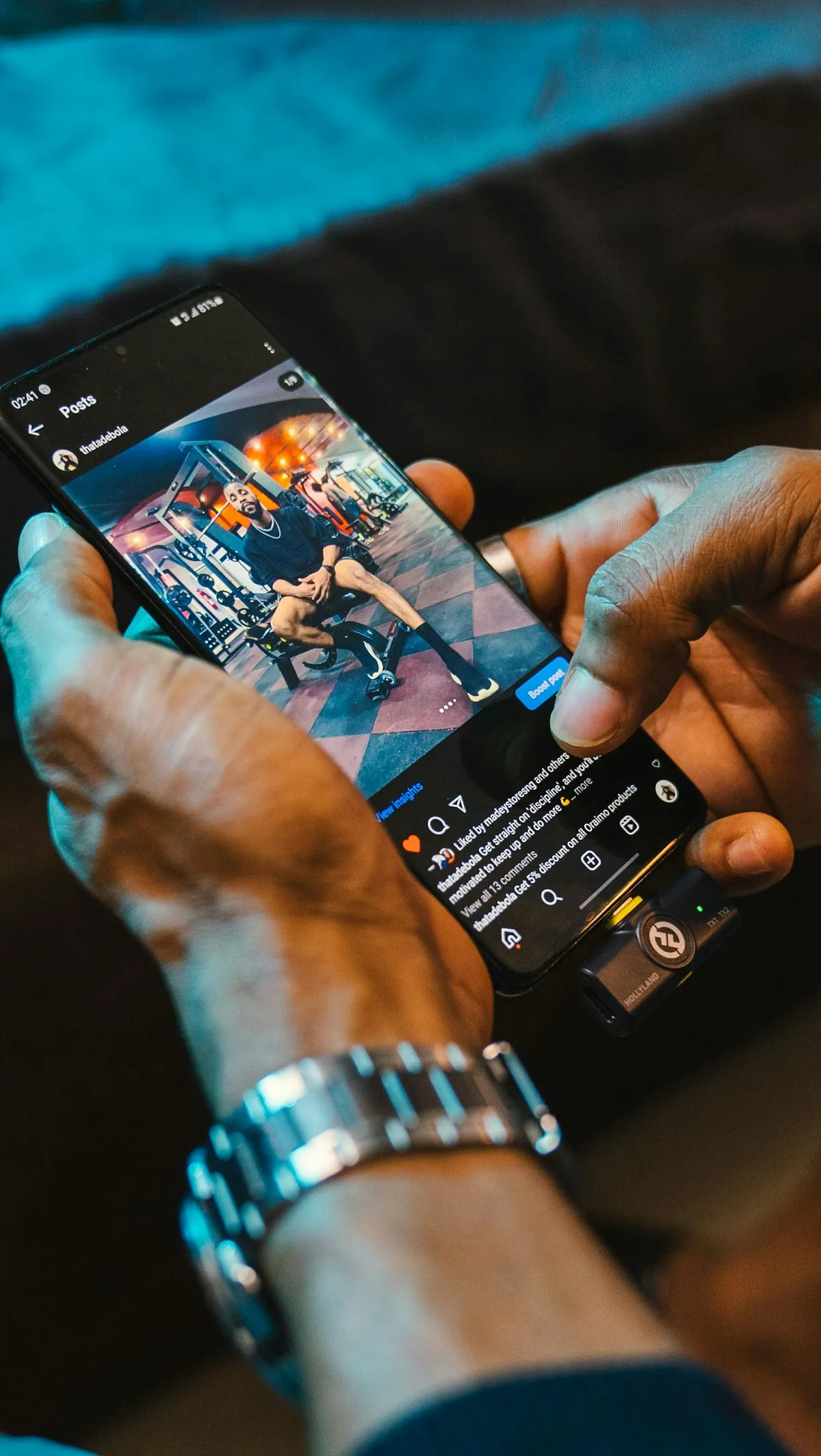 Australians could soon be able to choose what appears in their social media feed. How would this work?