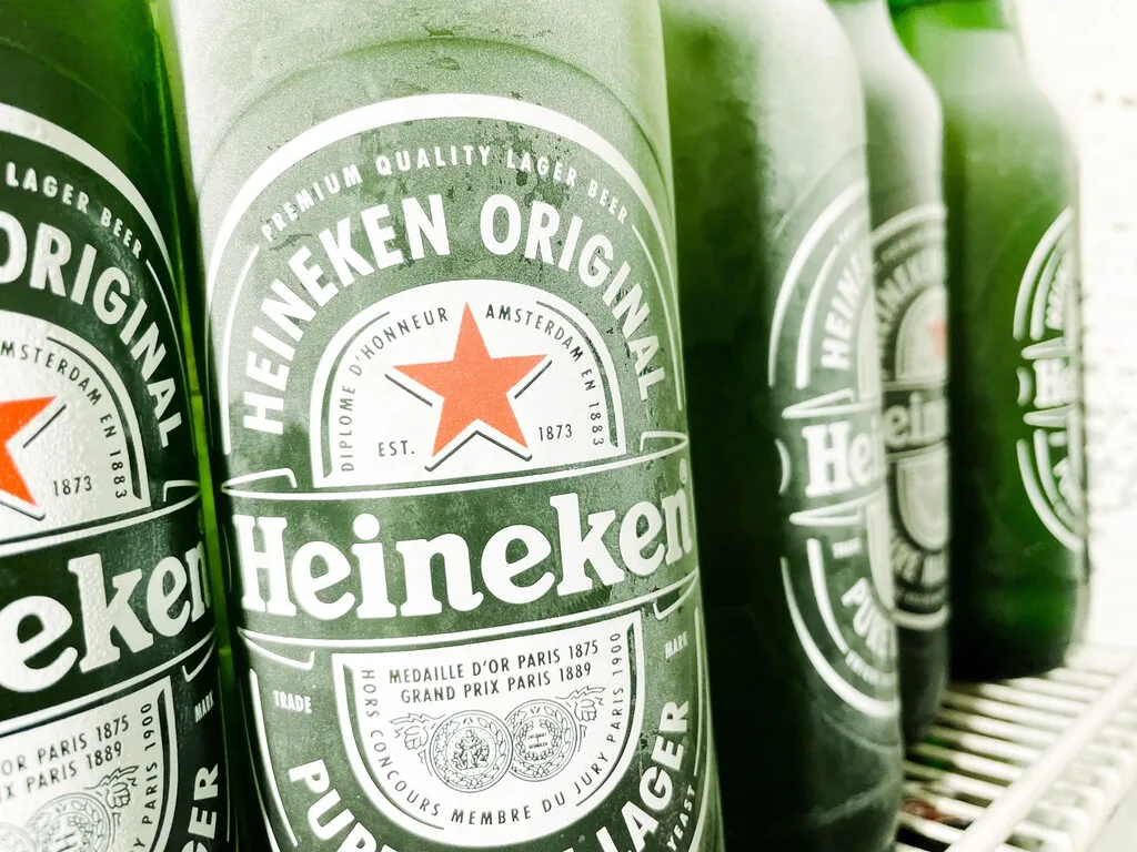 Heineken busca producir cerveza con menos agua en México, donde la escasez preocupa cada vez más