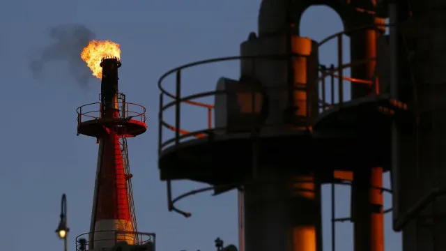 Cotação do Brent para entrega em dezembro sobe 3,72% para 109,86 dólares