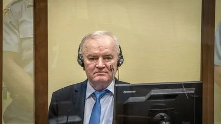 Ratko Mladic, ancien chef militaire des Serbes de Bosnie condamné pour génocide, est mort en détention à 84 ans, annonce la télévision publique serbe