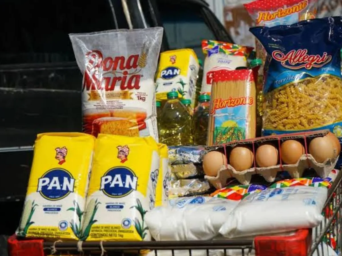 Canasta alimentaria bajó a 727 dólares en julio