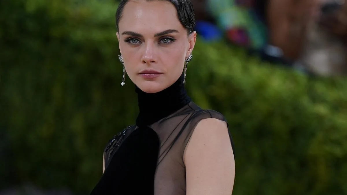 Cara Delevingne's album helped her to remain 'sane and sober'