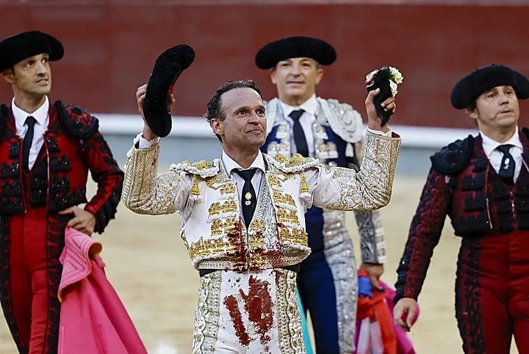 Toros en Las Ventas de Madrid por la Feria de Otoño, en directo: última hora de Antonio Ferrera y Román hoy