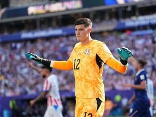 Mercato. Le gardien du Paraguay lors de la Coupe du monde, Orlando Gill, va signer en Ligue 1