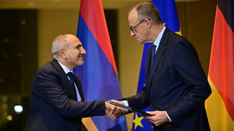 Pashinyan wants to trade Russia for Europe. Armenia could lose both