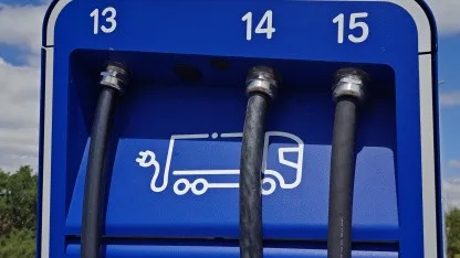 IAA Transportation: Tesla bringt den Elektro-Lkw Semi nach Europa