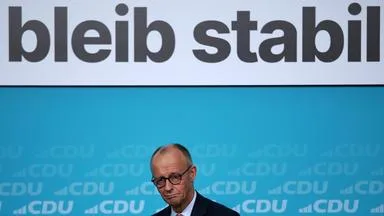 Merz beendet Wahlkampf mit Auftritt in Berlin