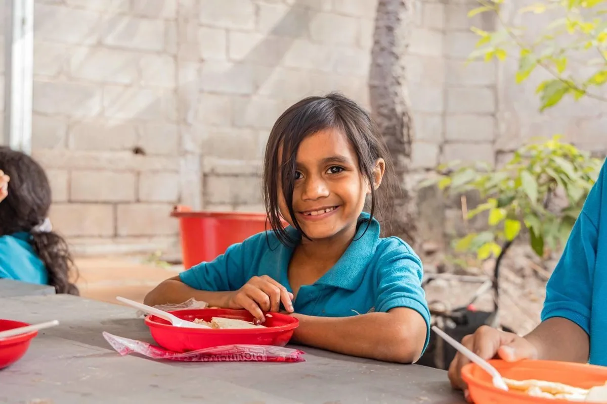 FAO propone institucionalizar la ración fresca que alimenta a 1.3 millones de escolares en Honduras