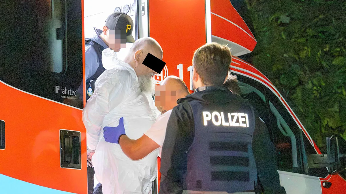SEK-Einsatz in Hattingen - Rammte ER seinem Bruder die Axt in den Kopf?