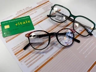 Des ophtalmologues réclament plus de contrôles sur les ordonnances obtenues via des opticiens