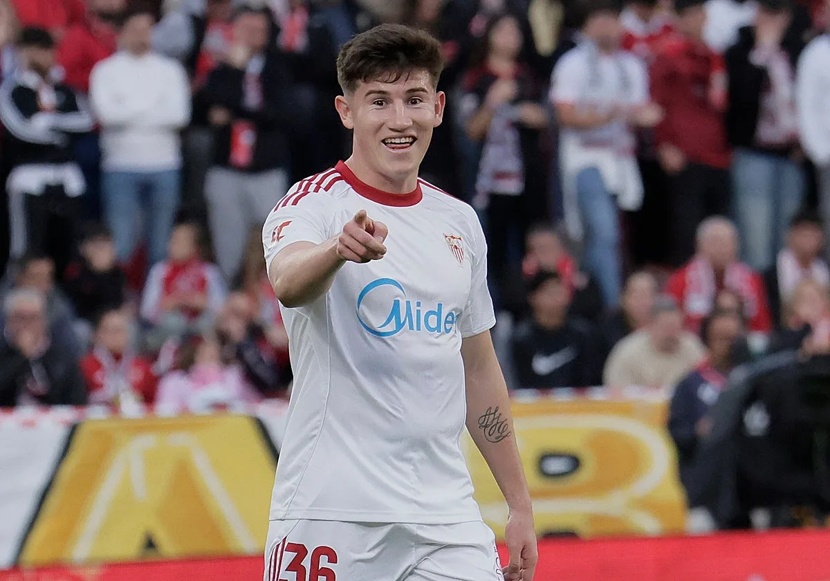 Oso, sobre su salida del Sevilla FC: «De una tarde a otra, todo súper rápido»