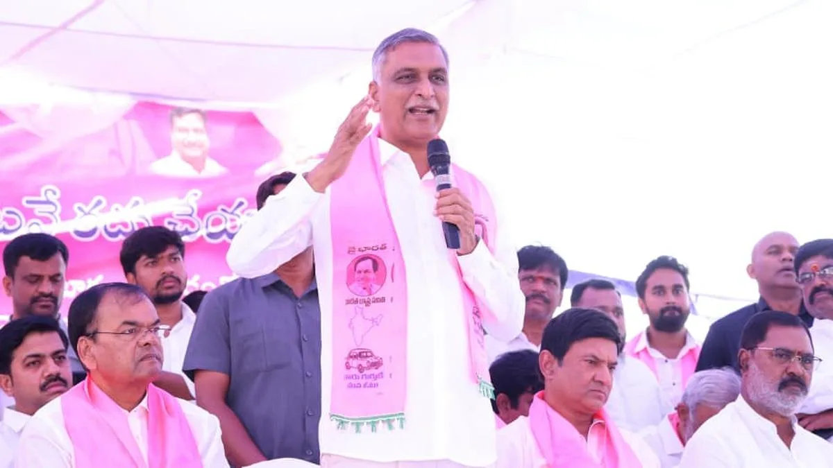 BRS demands resignation of Telangana Revenue Minister over section 22A prohibited lands issue