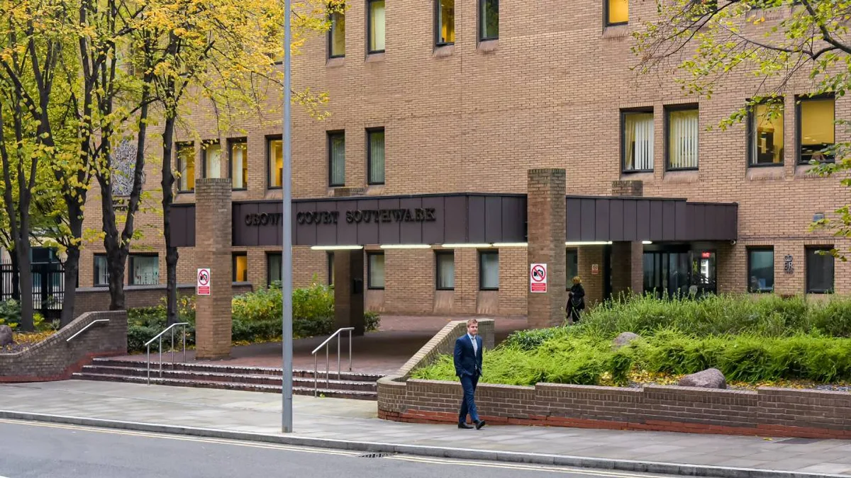 UK civil servant allegedly held five full-time jobs, worked 183 hours a week