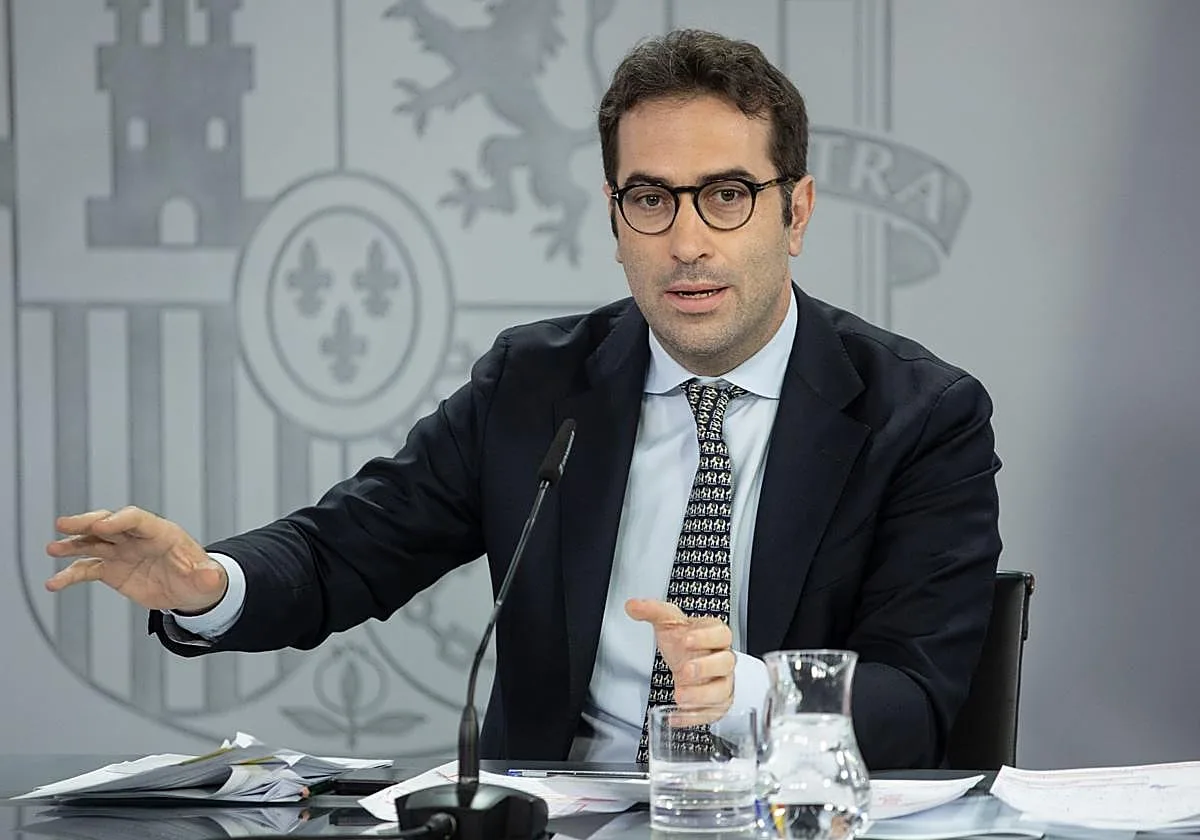 El Gobierno hace cambios en la CNMC: crea un Economista Jefe y una Subdirección de Inteligencia Económica