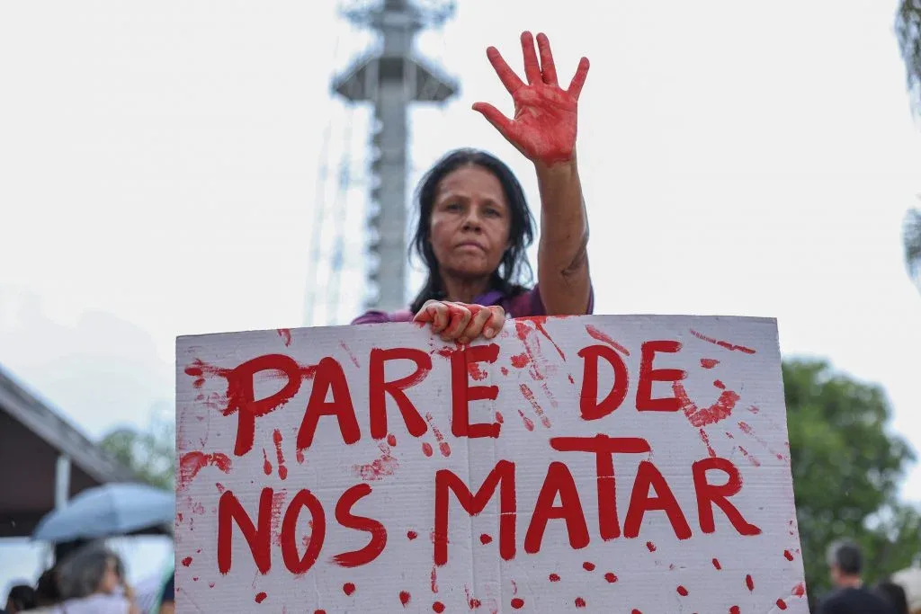 Prevenir a violência e desconstruir a cultura misógina são desafios da Lei Maria da Penha, diz advogada
