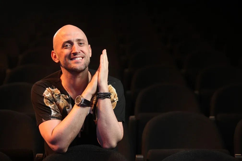 Vida de Paulo Gustavo vira musical encenado por aqueles com quem trabalhou