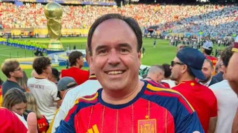 El TSJ rechaza la querella de una asociación contra Llorca por la invitación para asistir a la final del Mundial