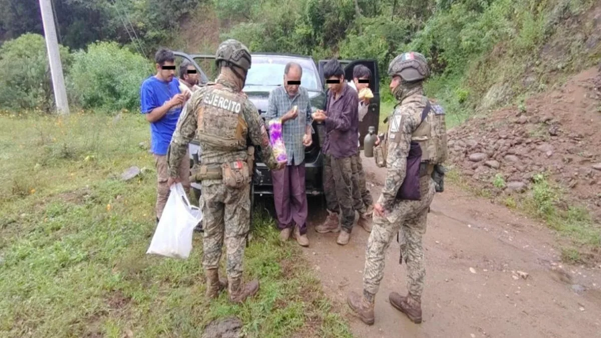 Hallan con vida a 6 habitantes desaparecidos en la sierra de Guerrero; buscan a uno más