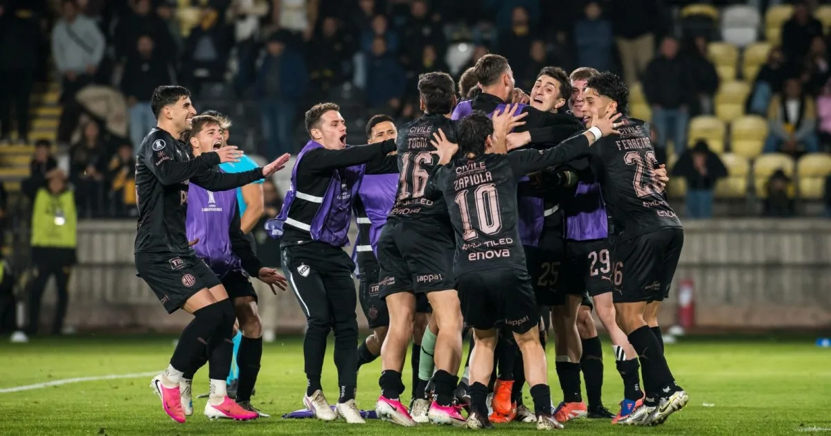 Platense hizo historia en la Libertadores: le ganó por penales a Coquimbo y clasificó a cuartos