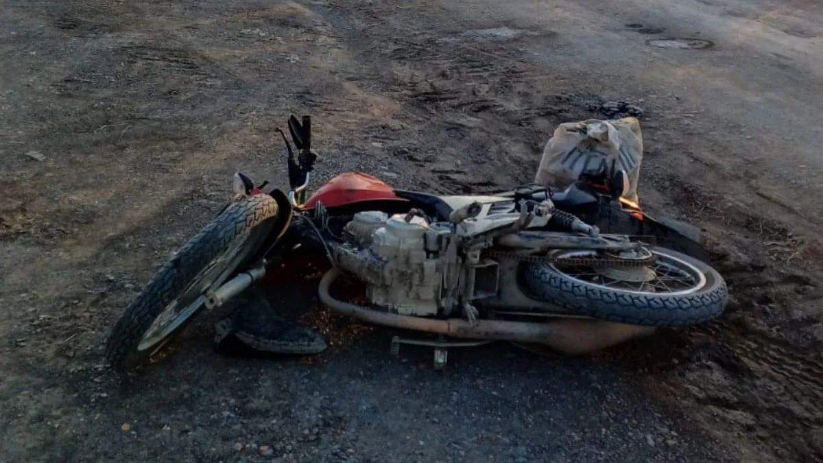 Homem de 32 anos morre após perder controle e cair de moto em rodovia no interior de SC