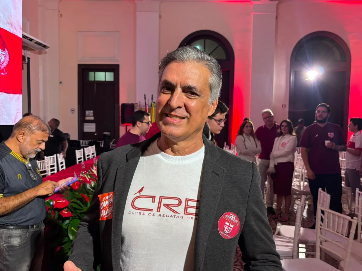 Presidente do CRB anuncia contratação: "Identificado pelo nosso departamento de análise"