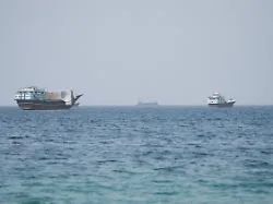 Vor der Küste des Omans: Tanker in Straße von Hormus manövrierunfähig geschossen