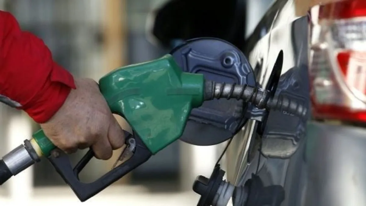 La venta de combustibles cayó por sexto mes consecutivo y julio marcó el mayor retroceso en dos años