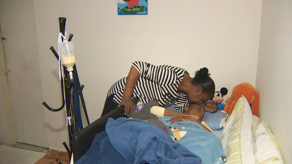 Mulheres chefiam 8 em cada 10 famílias com crianças e adolescentes com deficiência em Campinas