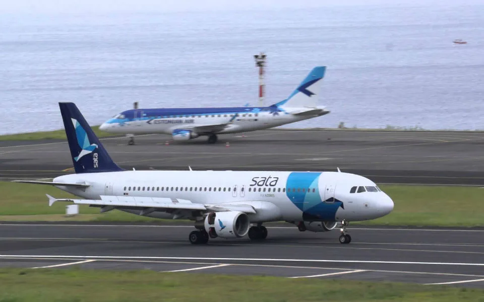 SATA convida seis entidades a apresentar propostas não vinculativas pela Azores Airlines