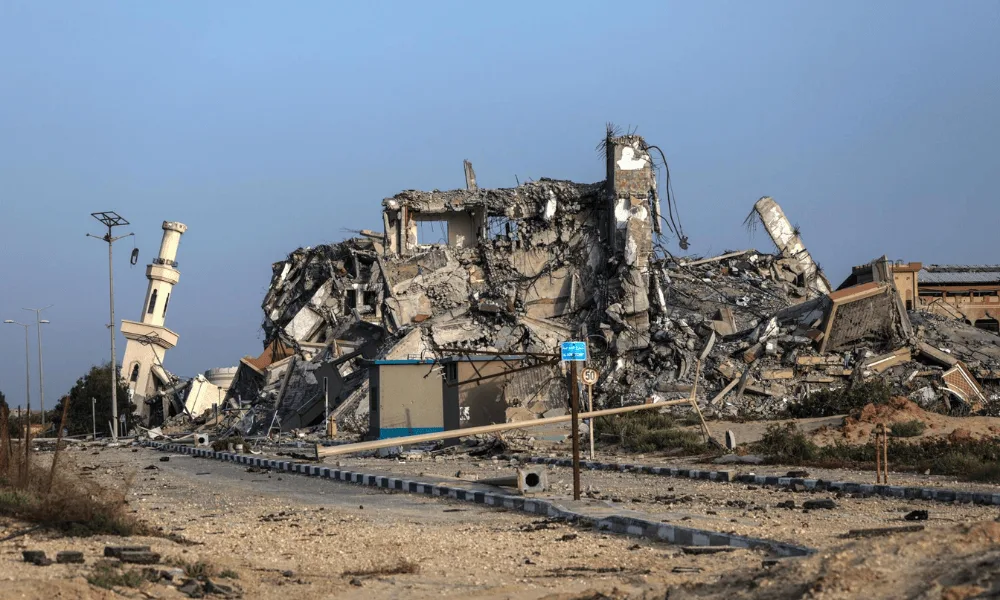 Desabamento de prédio em Gaza deixa pelo menos 21 mortos