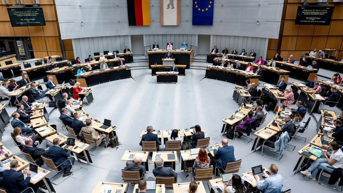 ASOG: Grüne und Linke mit Verfassungsklage gegen Polizeigesetz