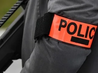 Il tend un guet-apens à sa copine sur le parking d’un Lidl en Maine-et-Loire