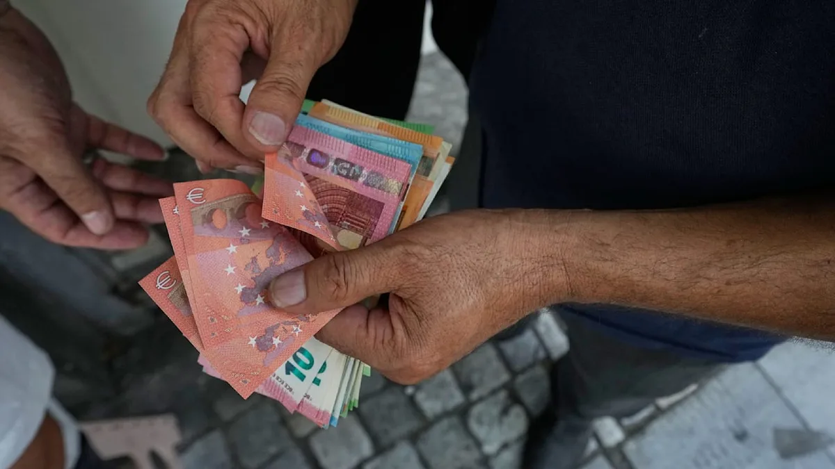 Zu schön, um wahr zu sein - So erkennen Sie Betrüger, die nur an Ihr Geld wollen