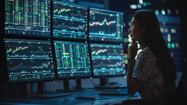 WATCH: Technical analysis on AngloGold Ashanti, Gold Fields and Harmony Gold